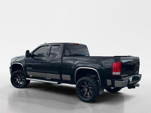 Onyx Black 2011 GMC Sierra 2500 SLE