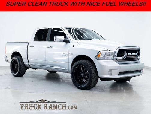 Bright Silver Metallic Clearcoat 2016 RAM 1500 Longhorn