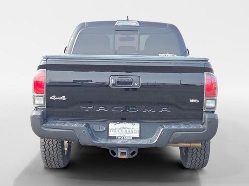 2017 Toyota Tacoma Limited