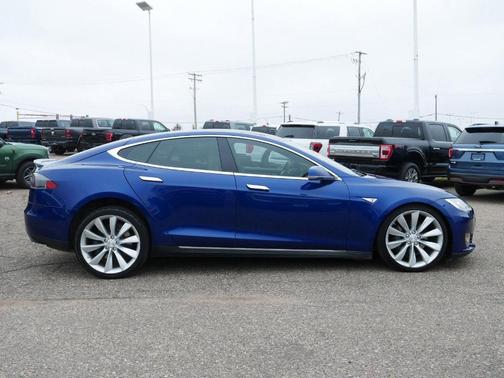 2015 Tesla Model S P85D