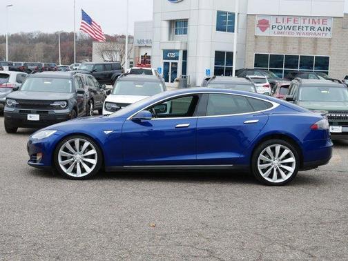 2015 Tesla Model S P85D
