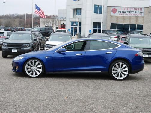 2015 Tesla Model S P85D