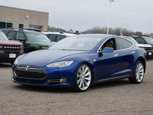 2015 Tesla Model S P85D