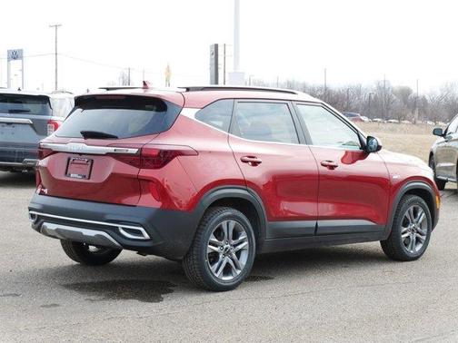 2022 Kia Seltos S