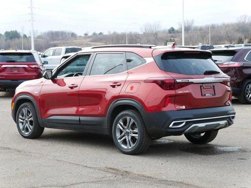 2022 Kia Seltos S