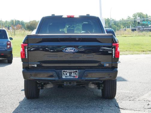 2024 Ford F-150 Lightning Flash