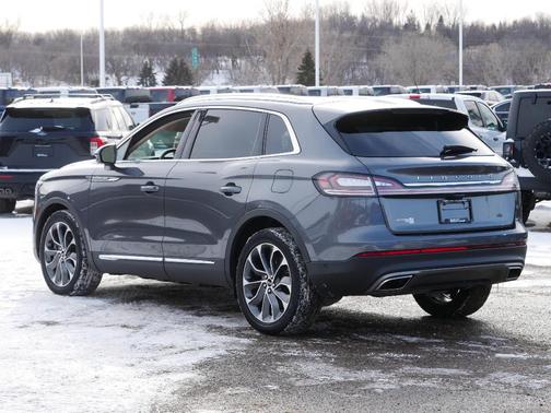 2023 Lincoln Nautilus Reserve