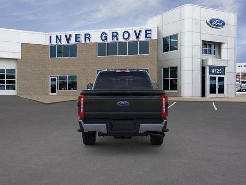 2025 Ford F-350 Lariat Super Duty