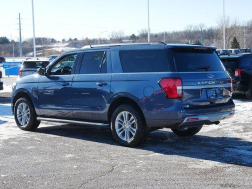2022 Ford Expedition Max XLT