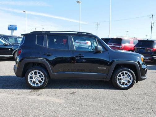 2022 Jeep Renegade Latitude