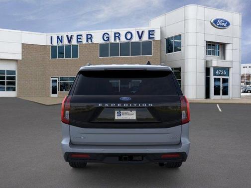 Glacier Gray Metallic 2026 Ford Expedition Max Active