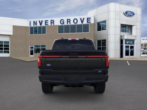 2025 Ford F-150 Lightning LARIAT