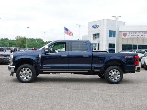 2024 Ford F-350 Lariat Super Duty