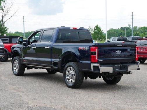 2024 Ford F-350 Lariat Super Duty