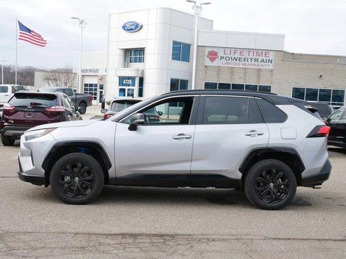 2022 Toyota RAV4 Hybrid XSE