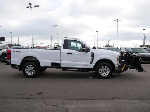 2023 Ford F-350 XLT