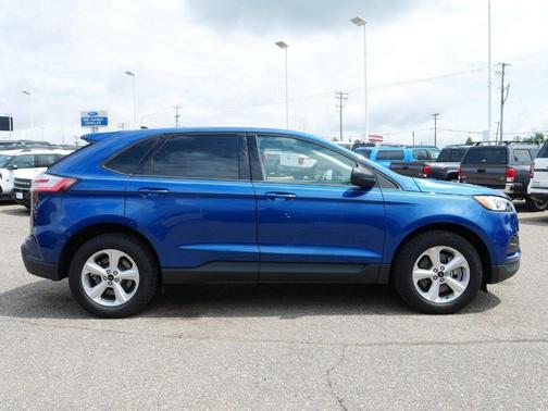 2024 Ford Edge SE