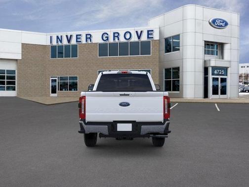 2025 Ford F-350 Lariat Super Duty