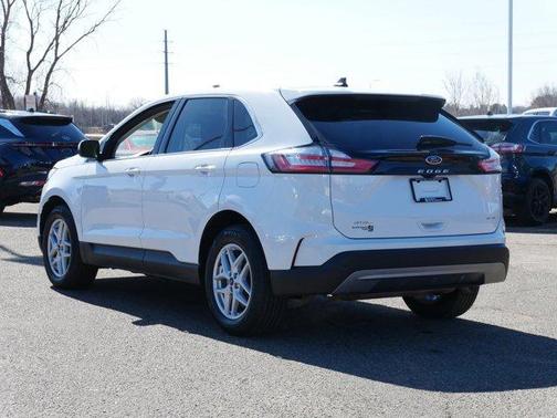 2022 Ford Edge Sport