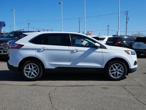 2022 Ford Edge Sport