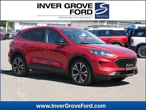 Rapid Red Metallic Tinted Clearcoat 2022 Ford Escape SE