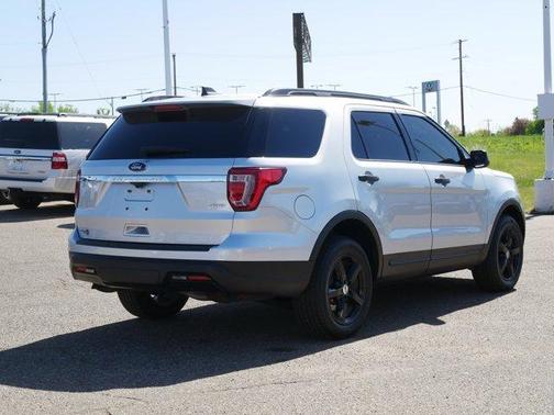 Ingot Silver 2018 Ford Explorer Base