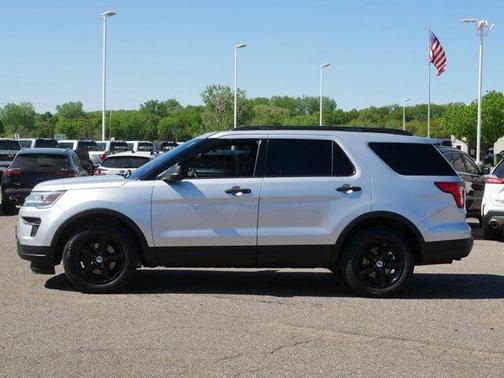 Ingot Silver 2018 Ford Explorer Base