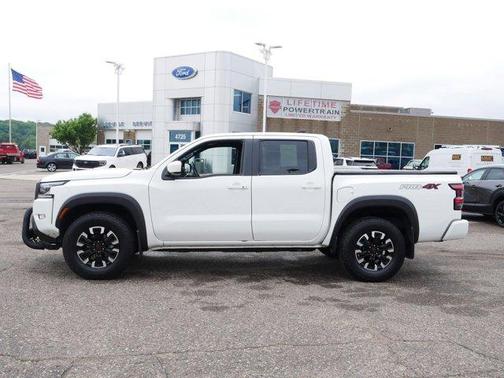 2022 Nissan Frontier PRO-4X