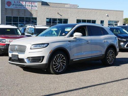 2019 Lincoln Nautilus Reserve
