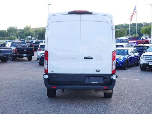2024 Ford Transit-250 148 WB Medium Roof Cargo