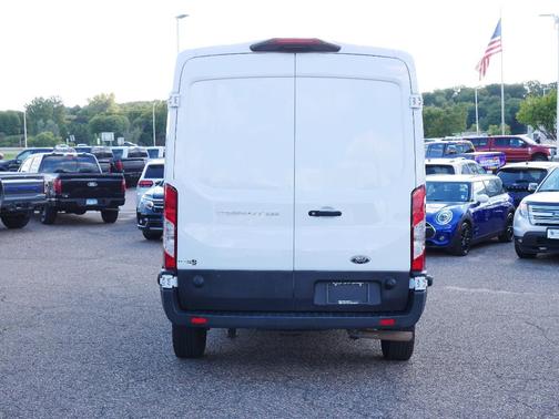 2024 Ford Transit-250 148 WB Medium Roof Cargo