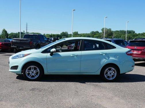 2017 Ford Fiesta SE