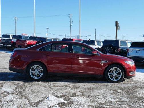 2014 Ford Taurus SEL