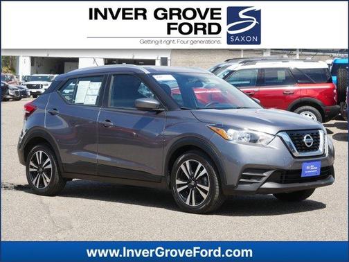 Gun Metallic 2019 Nissan Kicks SV