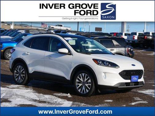 2022 Ford Escape Titanium