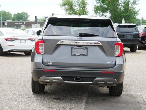 Carbonized Gray Metallic 2023 Ford Explorer XLT