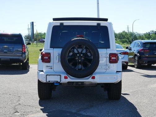 Bright White Clearcoat 2021 Jeep Wrangler Unlimited 4xe Sahara