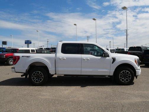 Oxford White 2023 Ford F-150 XLT
