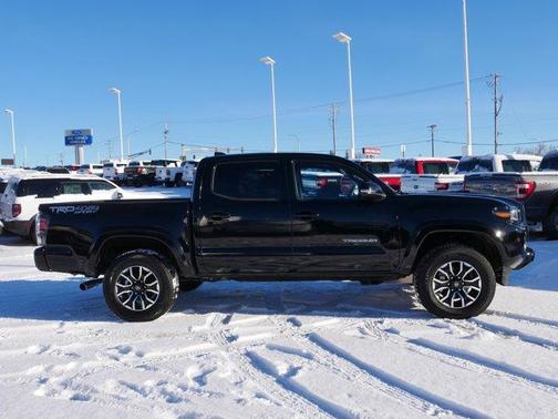 2023 Toyota Tacoma TRD Off Road