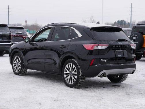 2020 Ford Escape Titanium Hybrid