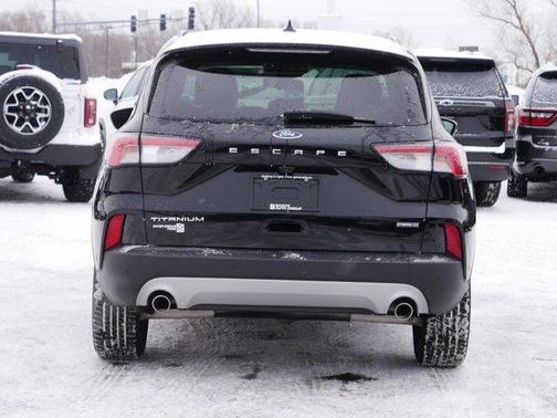 2020 Ford Escape Titanium Hybrid