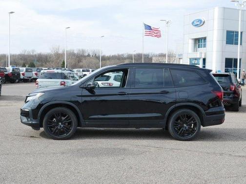Crystal Black Pearl 2021 Honda Pilot Black Edition
