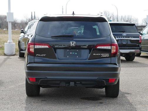 Crystal Black Pearl 2021 Honda Pilot Black Edition