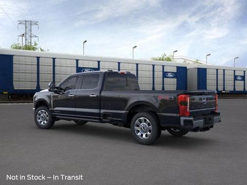 2025 Ford F-350 Lariat Super Duty