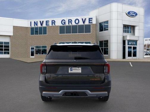 Agate Black Metallic 2026 Ford Explorer Tremor