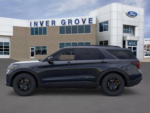 Agate Black Metallic 2026 Ford Explorer Tremor