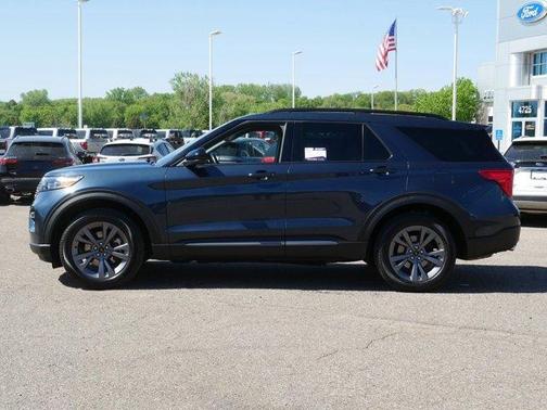 Blue Metallic 2024 Ford Explorer XLT