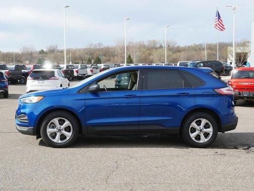 Blue Metallic 2024 Ford Edge SE