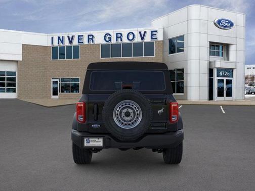 2025 Ford Bronco Base