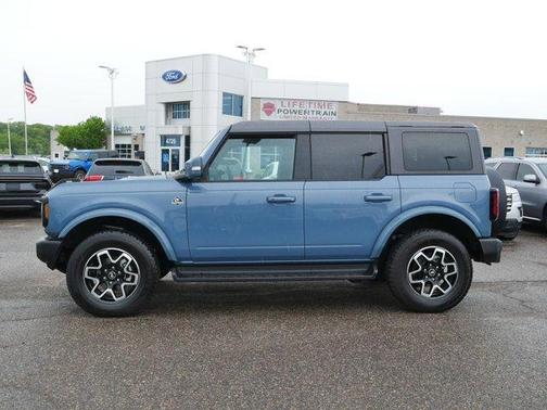 Azure Gray Metallic 2025 Ford Bronco Outer Banks